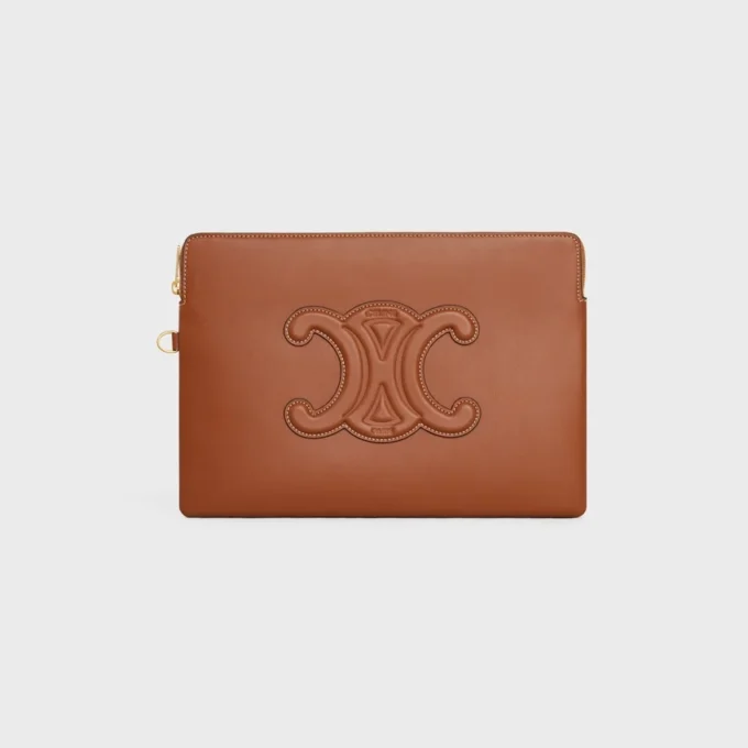 Petite pochette à bandoulière Cuir Triomphe en cuir de veau lisse