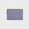 Petite pochette à bandoulière Cuir Triomphe en textile avec motif Triomphe sur toute la surface Petite pochette à bandoulière Cuir Triomphe en textile avec motif Triomphe sur toute la surface