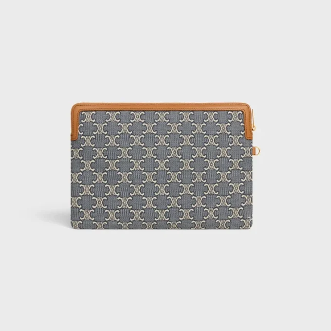 Petite pochette à bandoulière en Cuir Triomphe avec motif Jacquard Triomphe sur toute la surface