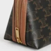 Pochette à chaîne en Triomphe Canvas et cuir d’agneau Pochette à chaîne en Triomphe Canvas et cuir d’agneau