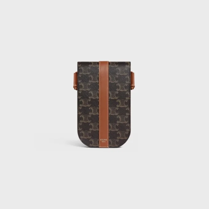 Pochette pour téléphone avec rabat en Triomphe Canvas et cuir de veau Pochette pour téléphone avec rabat en Triomphe Canvas et cuir de veau