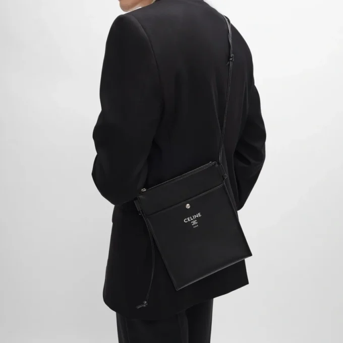 Pochette Sharp Take Away en cuir d&rsquo;agneau lisse