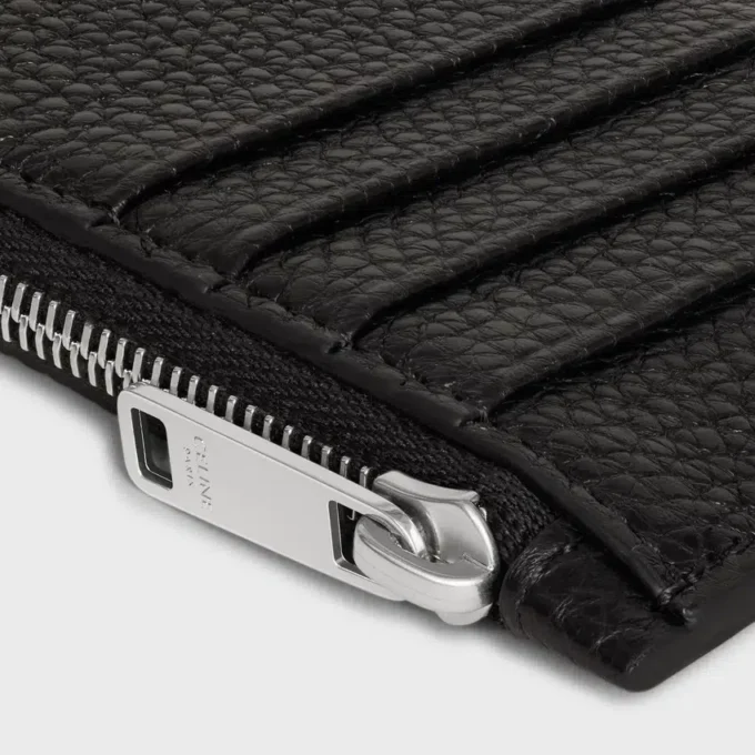 Porte-cartes compact à fermeture éclair en cuir de veau grainé Porte-cartes compact à fermeture éclair en cuir de veau grainé