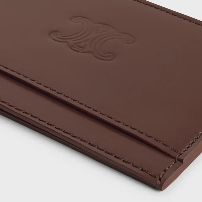 Porte-cartes en cuir de veau satiné avec motif Triomphe en relief Porte-cartes en cuir de veau satiné avec motif Triomphe en relief