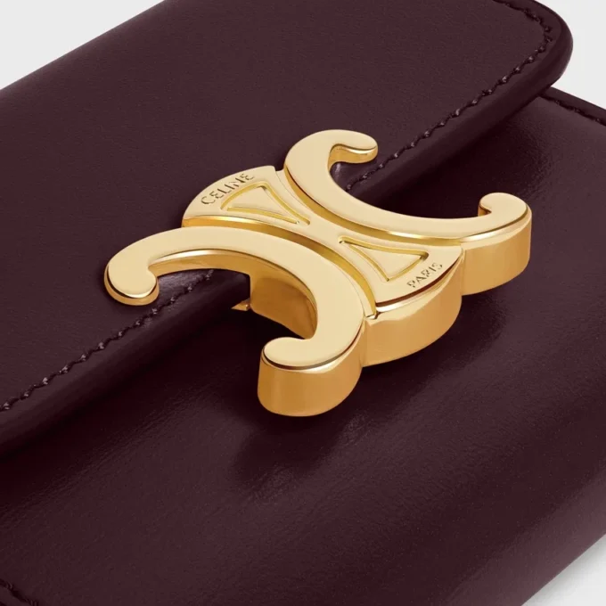 Portefeuille compact avec compartiment à monnaie Triomphe en cuir de veau brillant Portefeuille compact avec compartiment à monnaie Triomphe en cuir de veau brillant