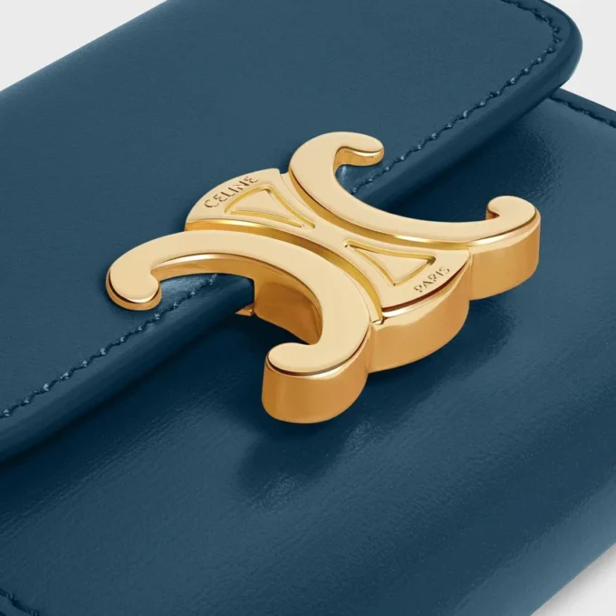Portefeuille compact avec compartiment à monnaie Triomphe en cuir de veau brillant Portefeuille compact avec compartiment à monnaie Triomphe en cuir de veau brillant
