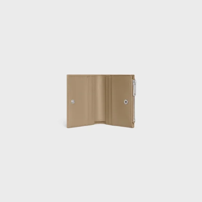 Portefeuille compact en cuir de veau grainé Portefeuille compact en cuir de veau grainé