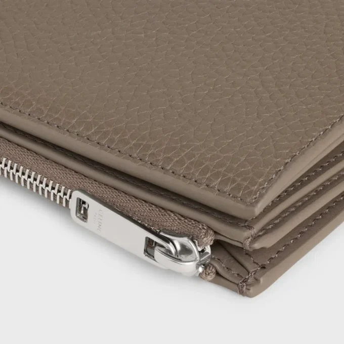 Portefeuille compact en cuir de veau grainé Portefeuille compact en cuir de veau grainé