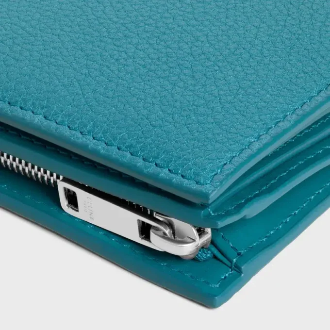Portefeuille compact en cuir de veau grainé Portefeuille compact en cuir de veau grainé