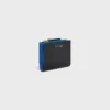 Portefeuille compact Triomphe Stamp en cuir de veau grainé souple