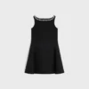 Robe brodée en crêpe de laine double