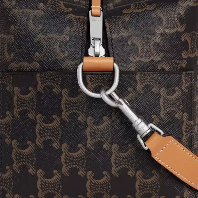 Sac à bandoulière Take Away en Triomphe Canvas et cuir de veau