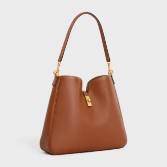 Sac Camille 16 Soft de taille moyenne en cuir de veau lisse