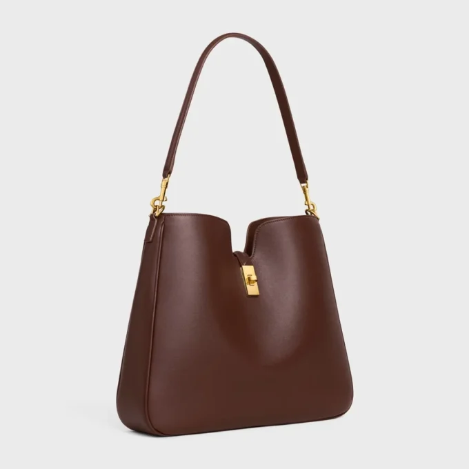 Sac Camille 16 Soft de taille moyenne en cuir de veau lisse