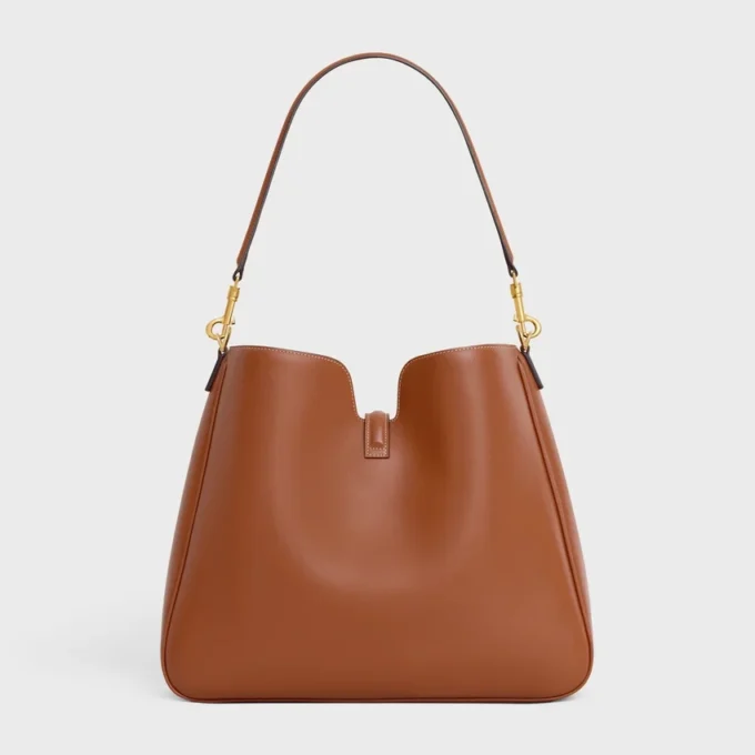 Sac Camille 16 Soft de taille moyenne en cuir de veau lisse