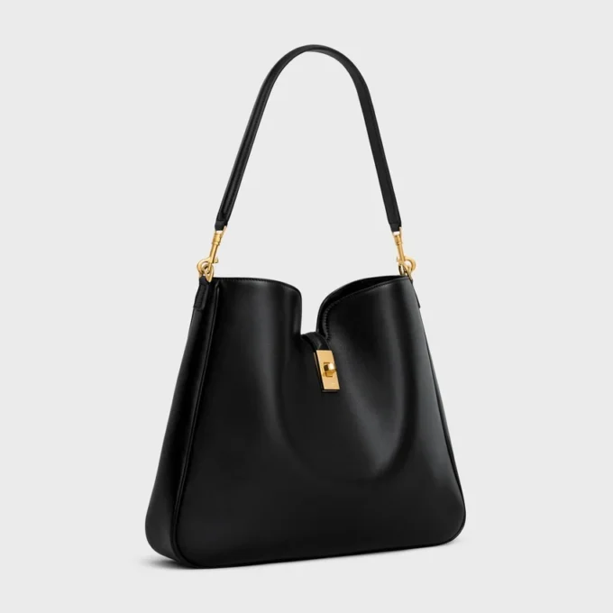 Sac Camille 16 Soft de taille moyenne en cuir de veau lisse
