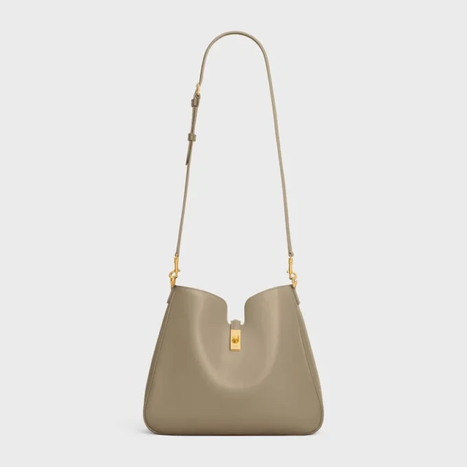 Sac Camille 16 Soft de taille moyenne en cuir de veau lisse