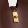 Sac Camille 16 Soft de taille moyenne en cuir de veau lisse