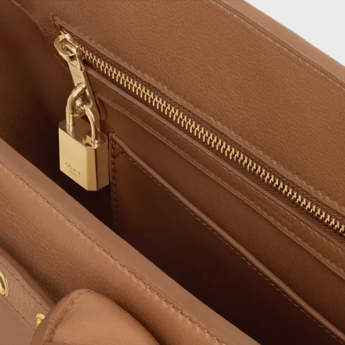 Sac CELINE Conti en cuir de veau grainé souple