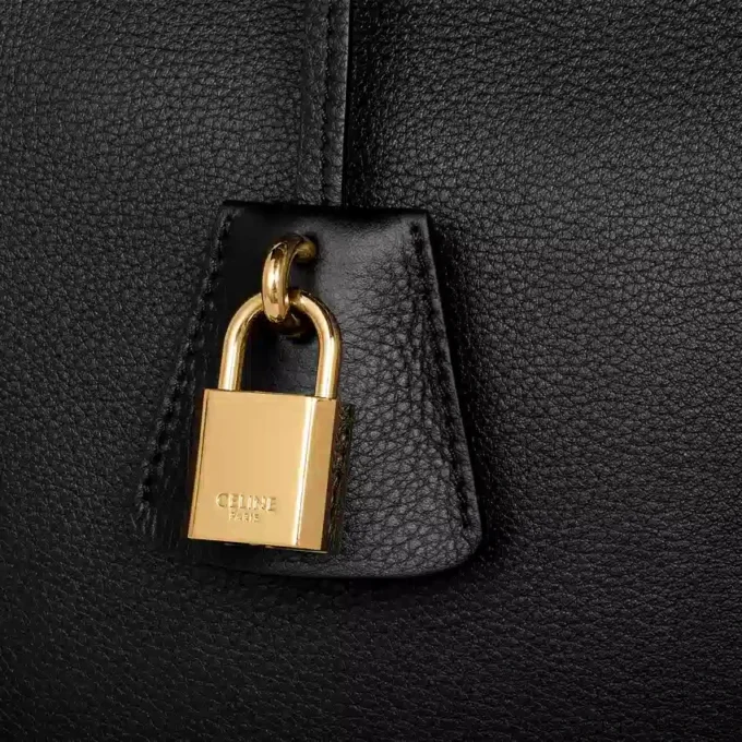 Sac CELINE Conti en cuir de veau grainé souple