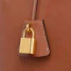Sac CELINE Conti pour Teen en cuir de veau naturel