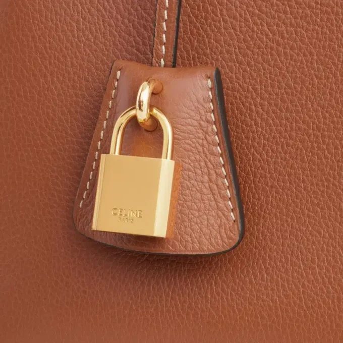 Sac Celine Conti Teen en cuir de veau grainé souple