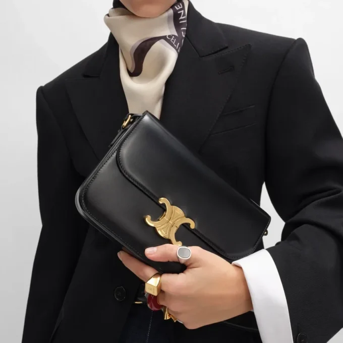 Sac Classique Triomphe en cuir de veau brillant