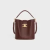 Sac seau Louise de taille moyenne en cuir de veau lisse
