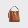 Sac seau Louise de taille moyenne en cuir de veau lisse