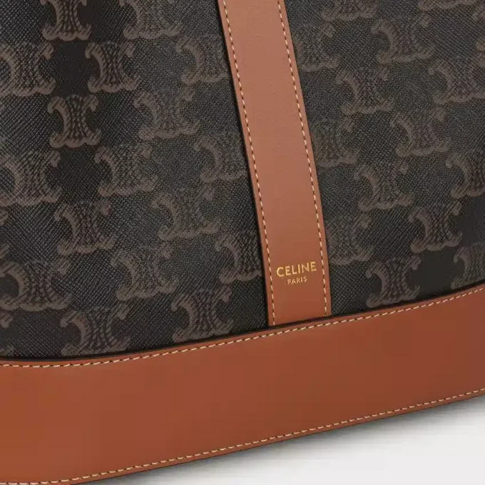 Sac seau moyen en Triomphe Canvas et cuir de veau