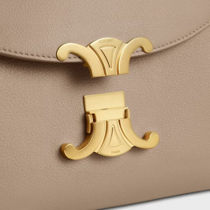 Sac Teen Nino en cuir de veau grainé souple Sac Teen Nino en cuir de veau grainé souple