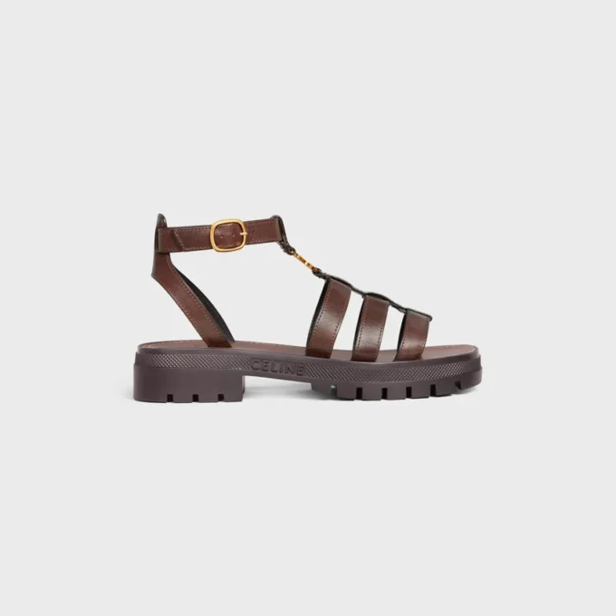 Sandales CELINE Clea Triomphe en cuir de veau – Tannage végétal Sandales CELINE Clea Triomphe en cuir de veau – Tannage végétal