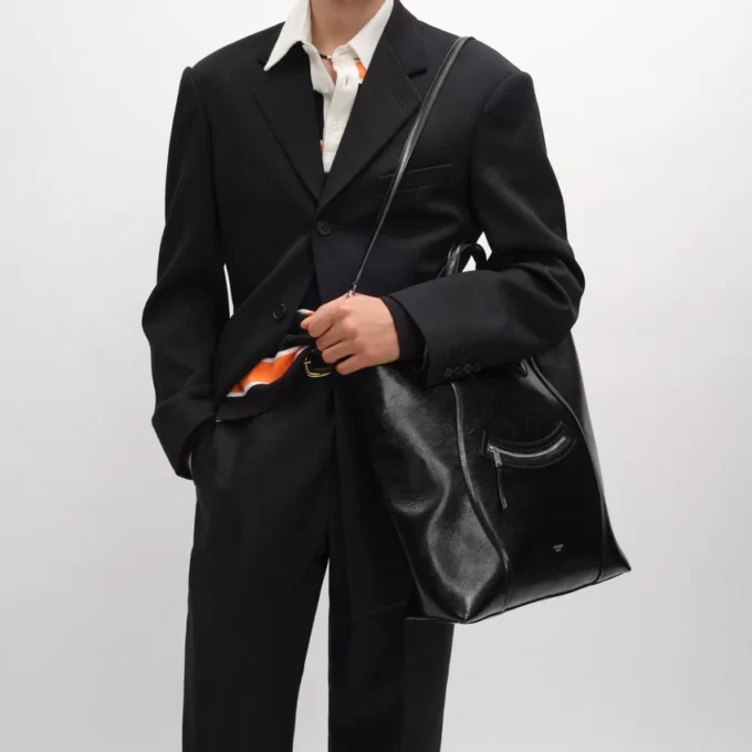 Vertical Cabas Luggage en cuir de veau brillant